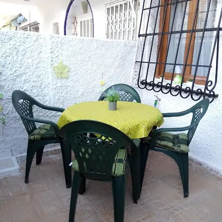 Apartment Bungalow *